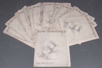 Kurt Trampedach (1943-2013). Parti udstillingsplakat for Galerie Jensen, 1975 ( ca. 100 stk.)