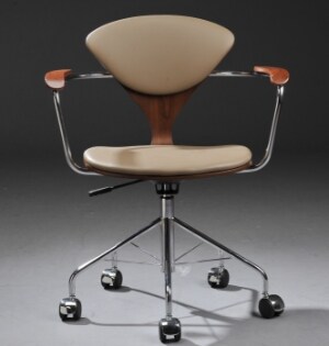 Slutpris For Norman Cherner Task Chair