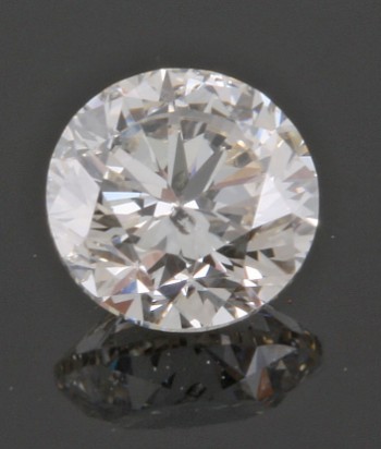 Uindfattet brillantsleben diamant på 0.37 ct.