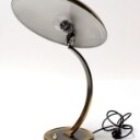 Christian Dell. Kaiser bordlampe af patineret messing, model 6751