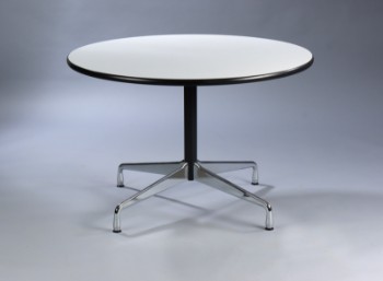 Charles Eames. Bord Segmented Table Ø 110 cm