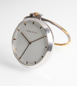 Lene Munthe for Georg Jensen. Table clock of partially gilded sterling silver