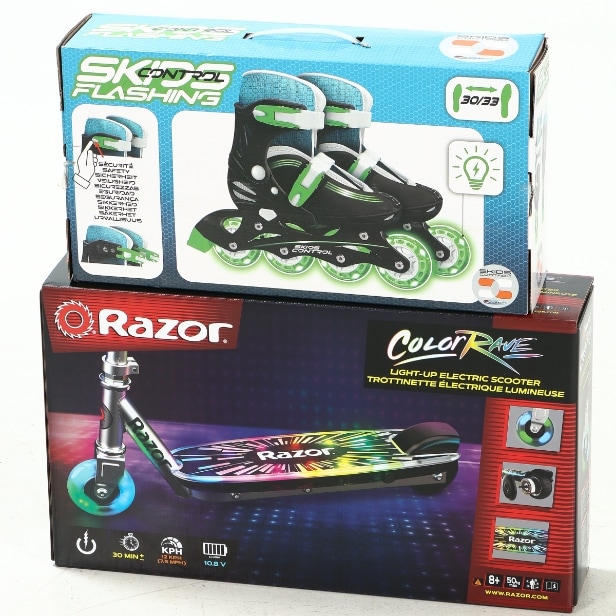 Razor electriskt løbehjul samt Skids Control rulleskøjter (2)