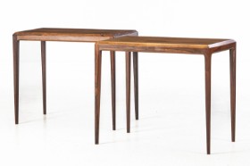 Johannes Andersen. Pair of side tables/lamp tables veneered with rosewood (2)