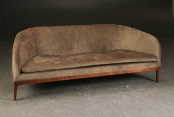 365° North for Wendelbo. Model Boomerang. Tre. pers. sofa