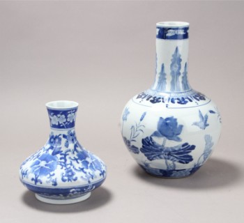 To kinesiske vaser i porcelæn, 1900-tallet (2)