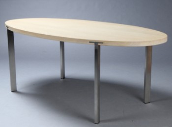 Naver Collection. Spisebord i sæbebehandlet egetræ, model GM2140