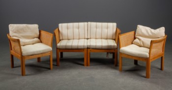 Illum Wikkelsø. Sofa og to lænestole af eg og flet, model Plexus (3)