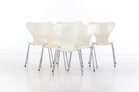 Arne Jacobsen. Seks stole Syveren, model 3107 (6)