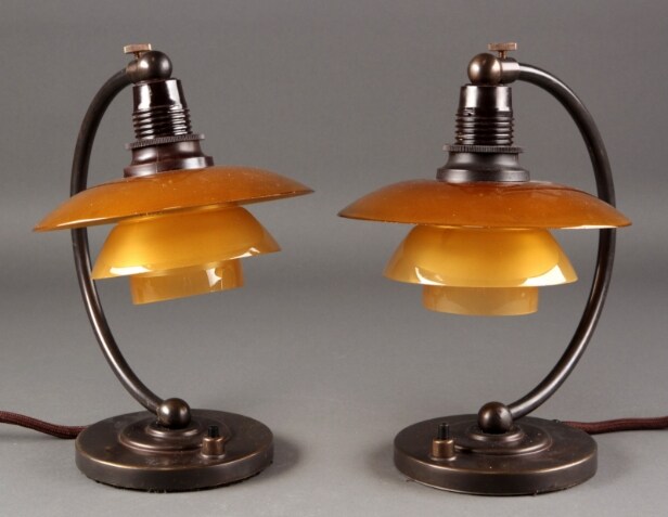 Poul Henningsen, Par natbordslamper (2)  Denne vare er sat til omsalg under nyt varenummer 5333590