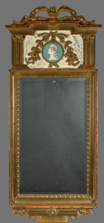 Spejl i gustaviansk stil, 1900-tallet