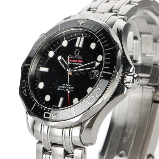Omega Seamaster Professional Diver 300 M Co-Axial Chronometer armbåndsur. herrearmbåndsur