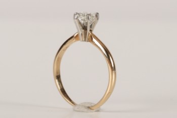 Diamant ring af 14 kt guld , 0.50 ct