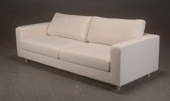239203260216 Tre pers. sofa model Dylan