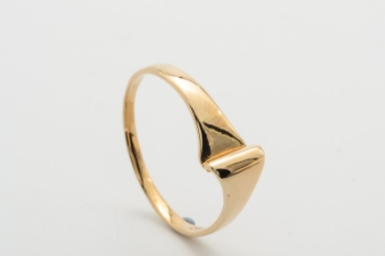 Ring af 8 kt. guld, str. 58