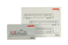 Märklin 37642+42643 Digital HO: Diesel locomotive Am 842 SBB and Express train car set