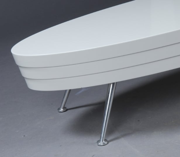 Stouby Furniture. Oval coffee table, model Mojo Platform.