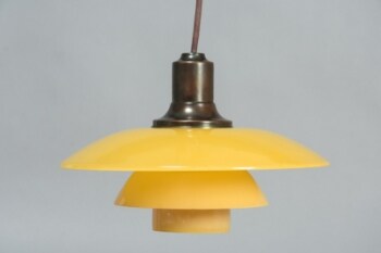 Pendel, Louis Poulsen, PH 3/2 pendel af Poul Henningsen, gul / mat glas