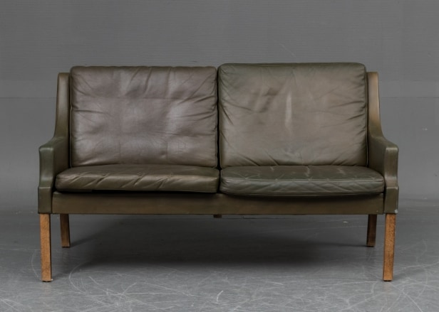 Georg Thams / Vejen Polstermøbelfabrik : To pers sofa og lænestol (2)