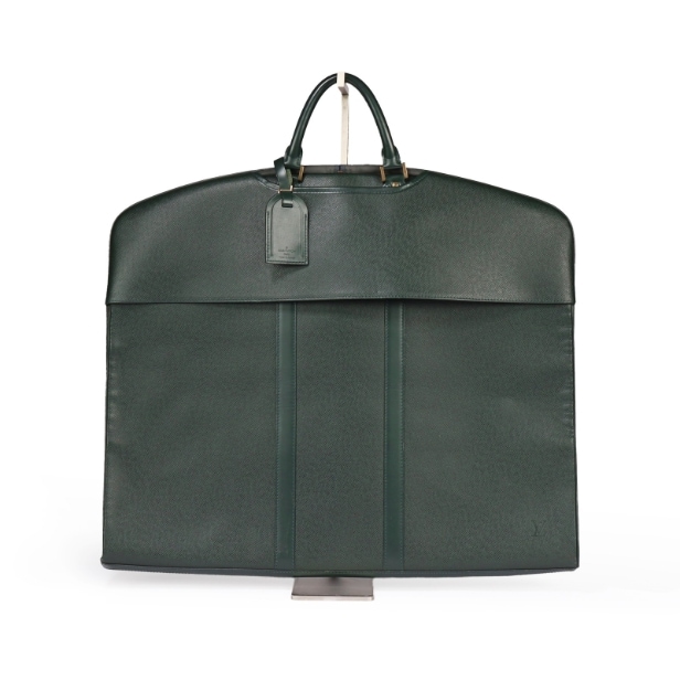 Louis Vuitton. 'Garment Cover', dragtpose af grønt Taiga læder