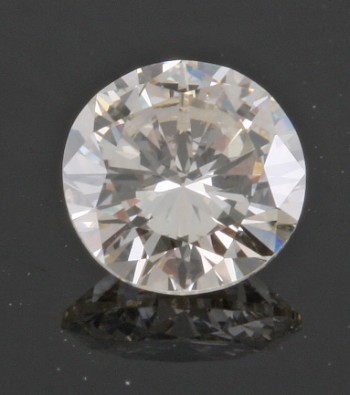 En uindfattet brillantsleben diamant på 0.37 ct.