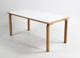 Alvar Aalto for Artek. Spisebord / arbejdsbord / skrivebord, L. 150 cm.