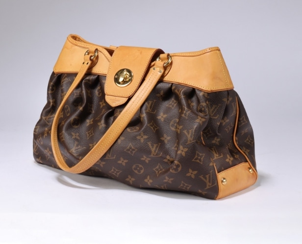 Louis Vuitton. 'Boetie PM' hånd-/ skuldertaske af Monogram Canvas