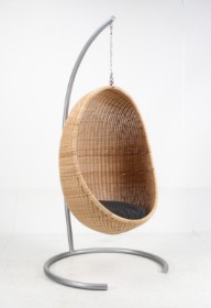 Nanna Ditzel. Hanging Egg Chair. Æggeformet kurvestol