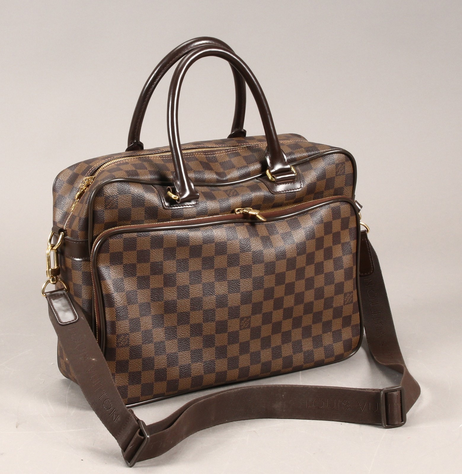 fange Moralsk uddannelse Suri Louis Vuitton. Computertaske, model Icare | Lauritz.com