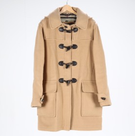 Burberry: Beige duffelcoat af uld, herre str. 52.