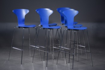 Arne Jacobsen. Munkegaards barstole, model Myggen (6)