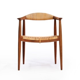 Hans J. Wegner. 'The Chair'/'Den runde stol', JH-501 made of teak