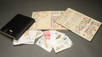 Danske postkort samt frimærker hele verden