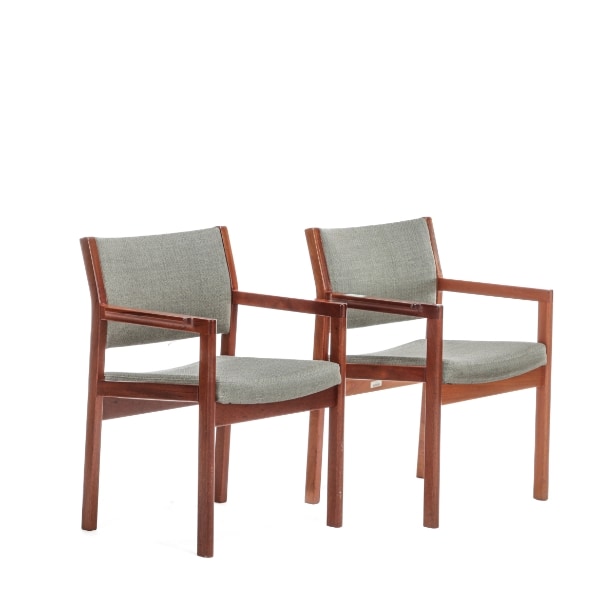 Christian Hvidt. Twelve mahogany armchairs (12)