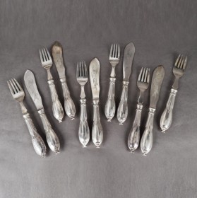 A. Dragsted, silversmith in Copenhagen. Silver fish cutlery with 6 forks and 5 knives. (11)