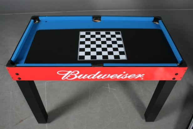 Multi-spillebord med stel i hård plast, 9 spil bla.bordfodbold bordtennis, bordhockey..,