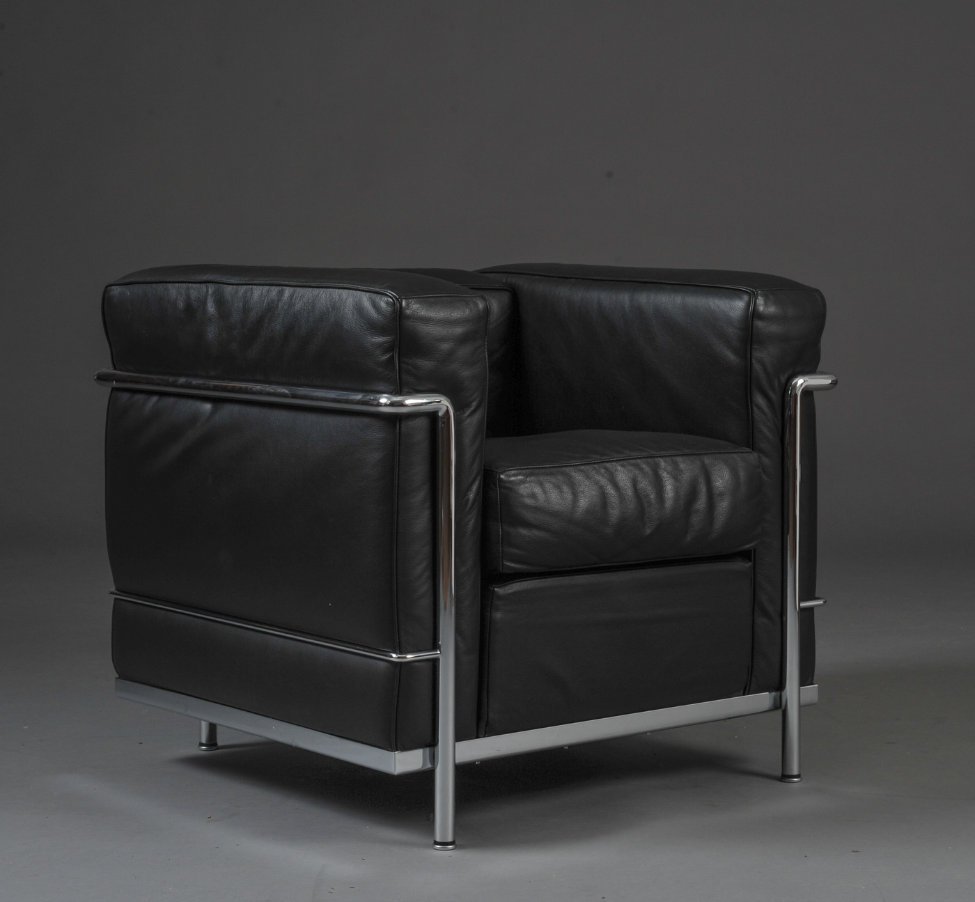 Le Corbusier für Cassina. Sessel Modell LC2 Diese Ware ...