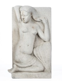 Astrid Klenow. Relief af keramik