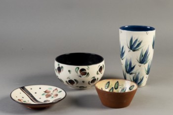 Kähler keramik. Skåle og vase (4)