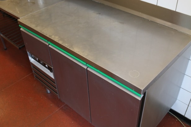 Rustfrit køkken/kølediske, Zanussi, Porkka (3)