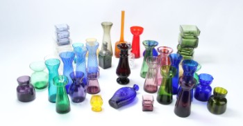 Hyacintglas samt vaser, bl.a. Auberginefarvet Zwibelglas fra slut 1800-tallet (39)