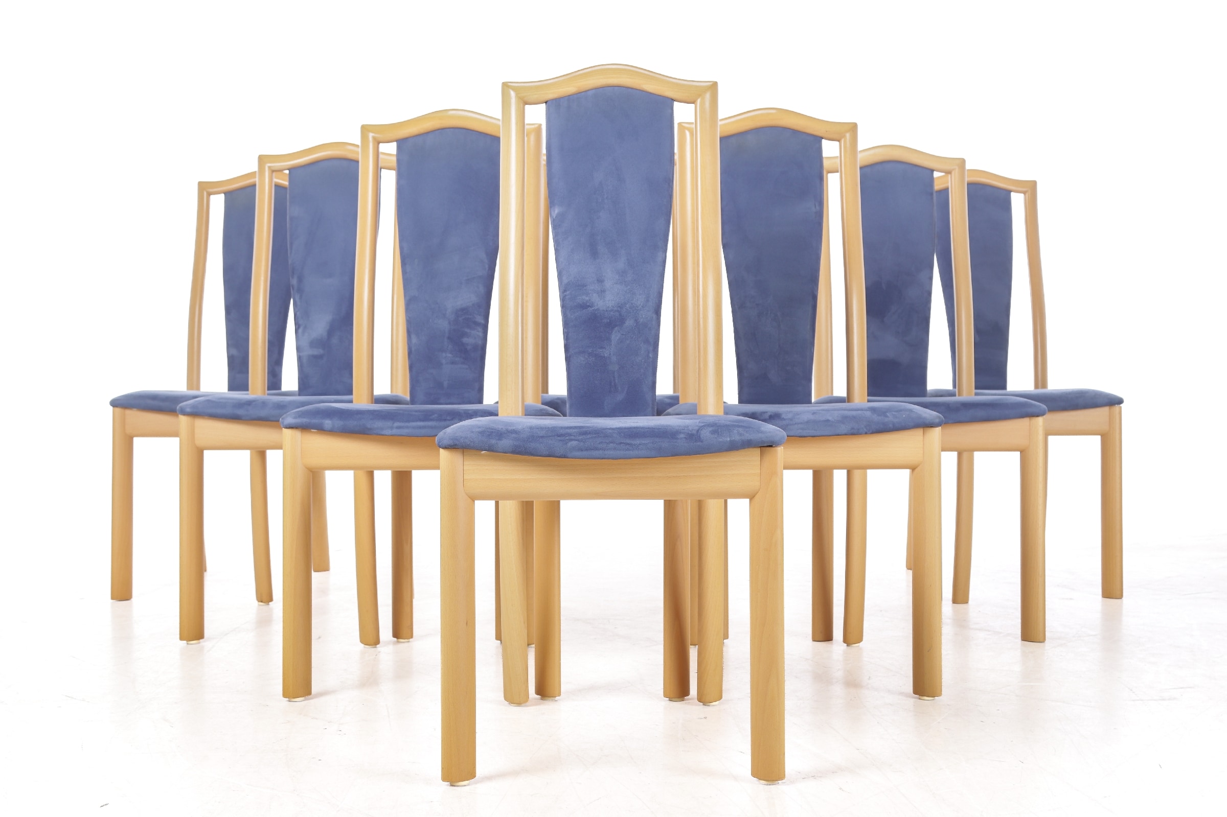 Skovby Furniture Factory. Set of eight chairs made of solid beech, upholstered in blue alcantara (8)
