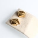 5 pairs of Siersbøl earrings made of 8 kt. gold. (5)