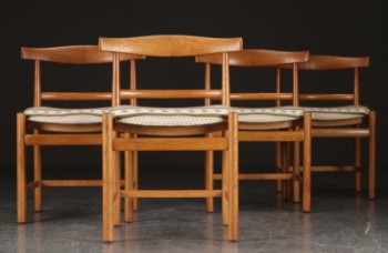 Søborg Møbelfabrik. Sæt på fire stole af egetræ, 1960erne (4)