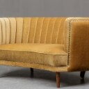Dansk møbelproducent: Buet sofa 1950'erne
