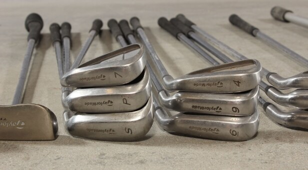 Taylormade golfsæt, højrehåndet herresæt