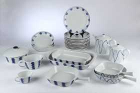 Lyngby/Danild porcelain. Parts for 'Blueberry' and 'Harlequin' porcelain tableware (27)