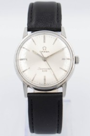 Omega 'Seamaster 600'. Vintage men's watch in steel with light dial