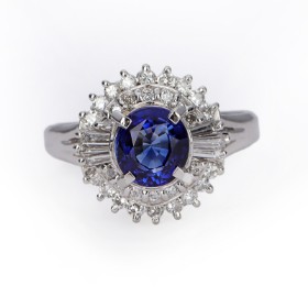 Sapphire and diamond ring in platinum, D. 0.41 ct., S. 1.23 ct.