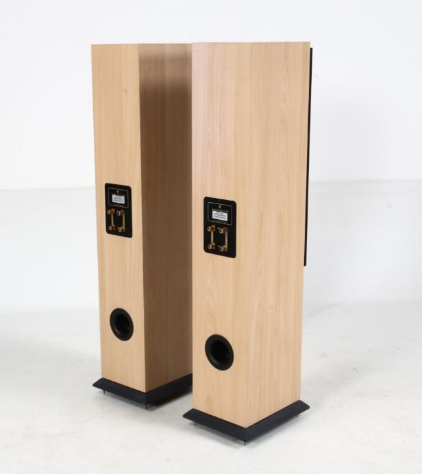 Audiovector. Par højttalere, the C-series  (2)